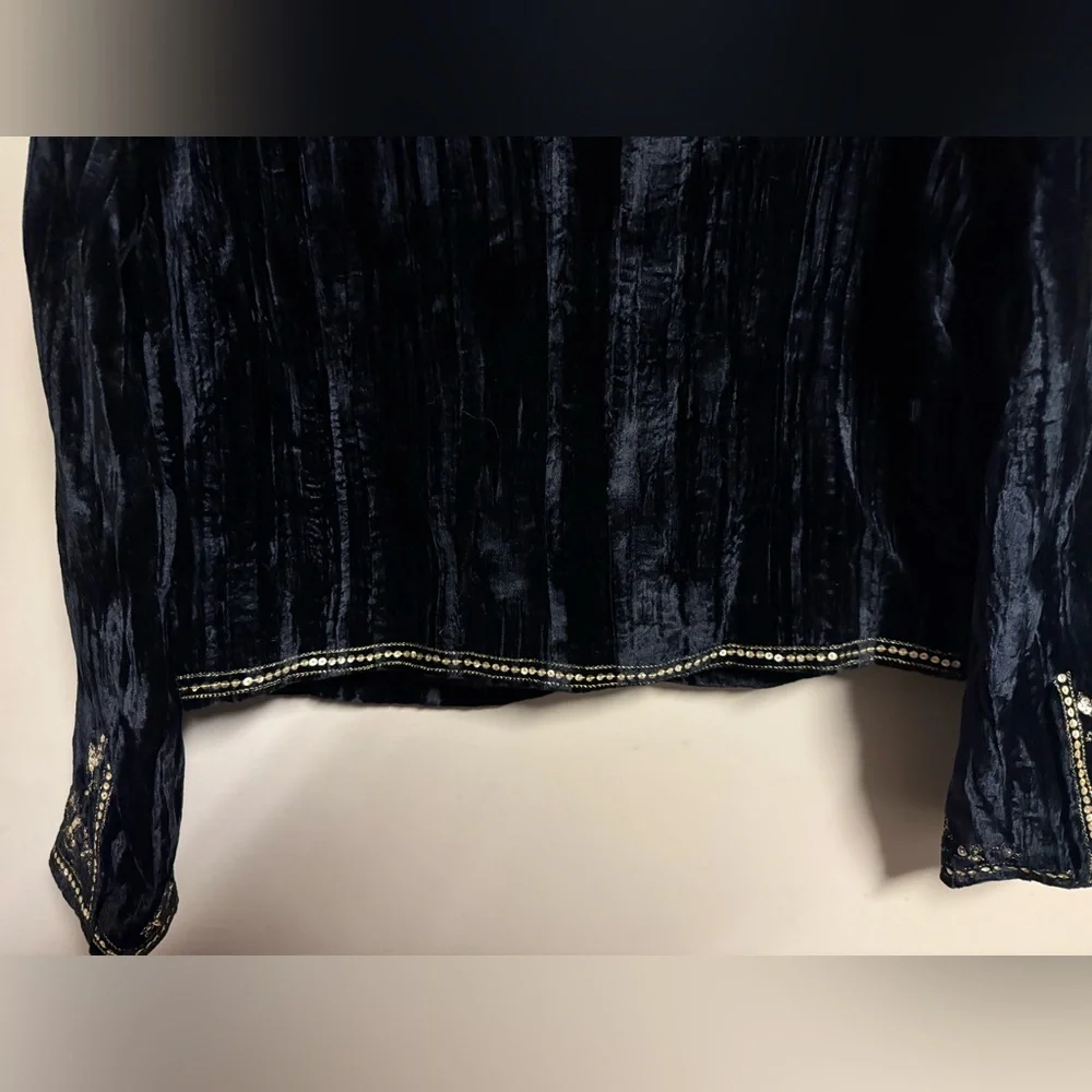 Katherine Barclay Black Blazer with Gold Embroidery - Picture 7 of 10